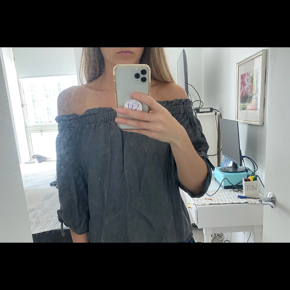Off the shoulder top!